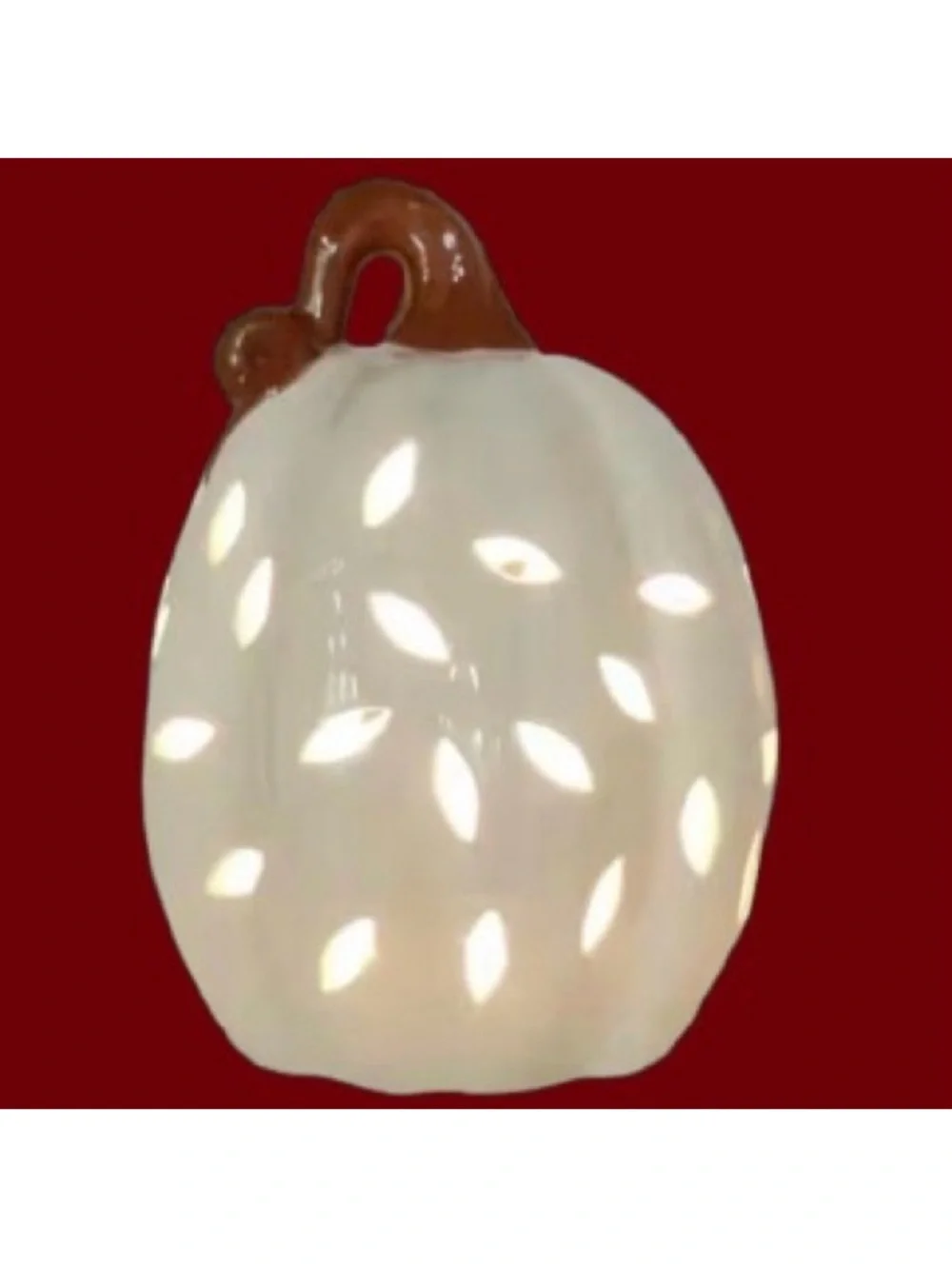 🆕- Set of 2- Ceramic Light-Up Pumpkins with Cut-Out Design.